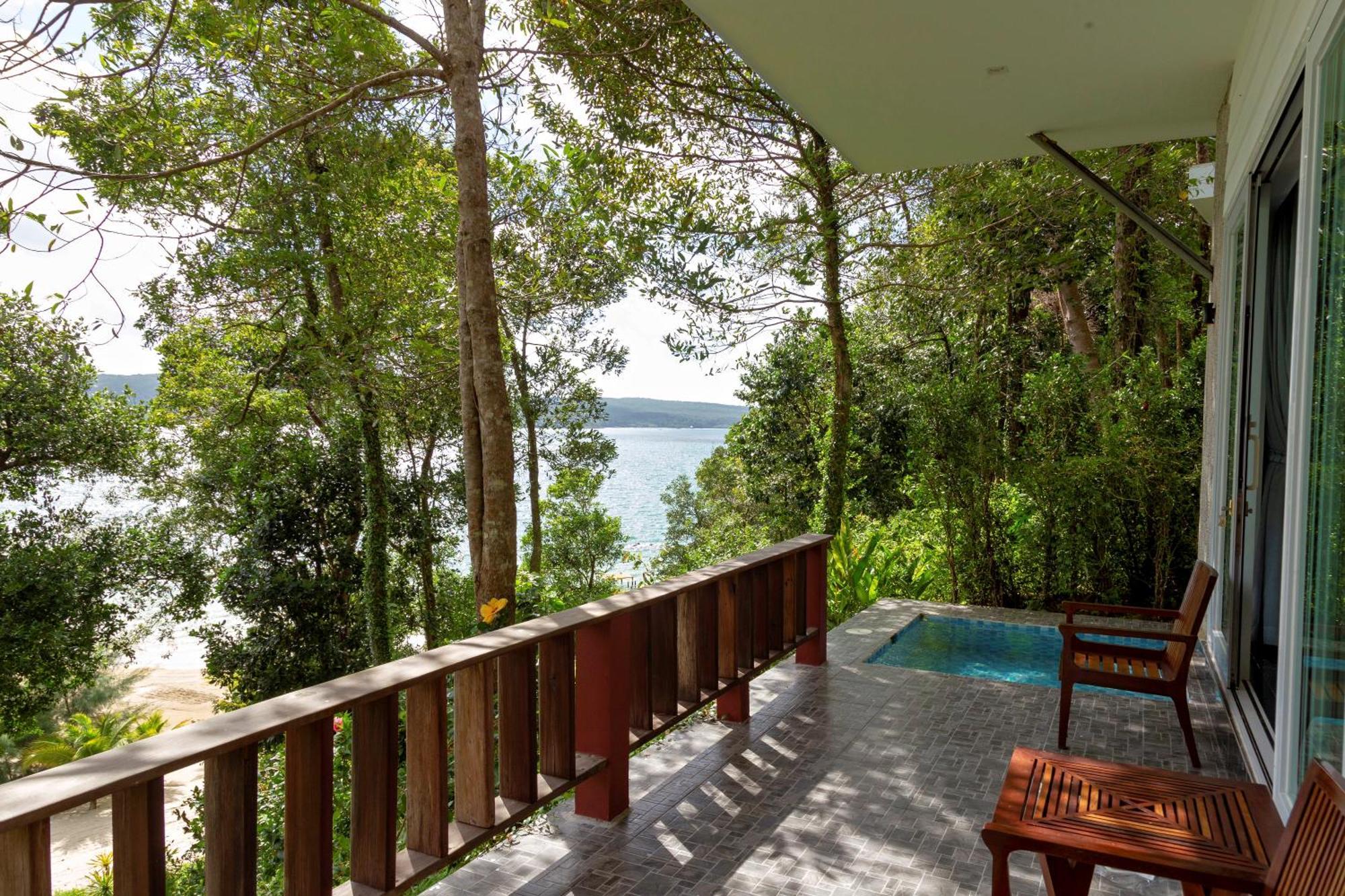 Pearl & 4* Koh Rong Sanloem