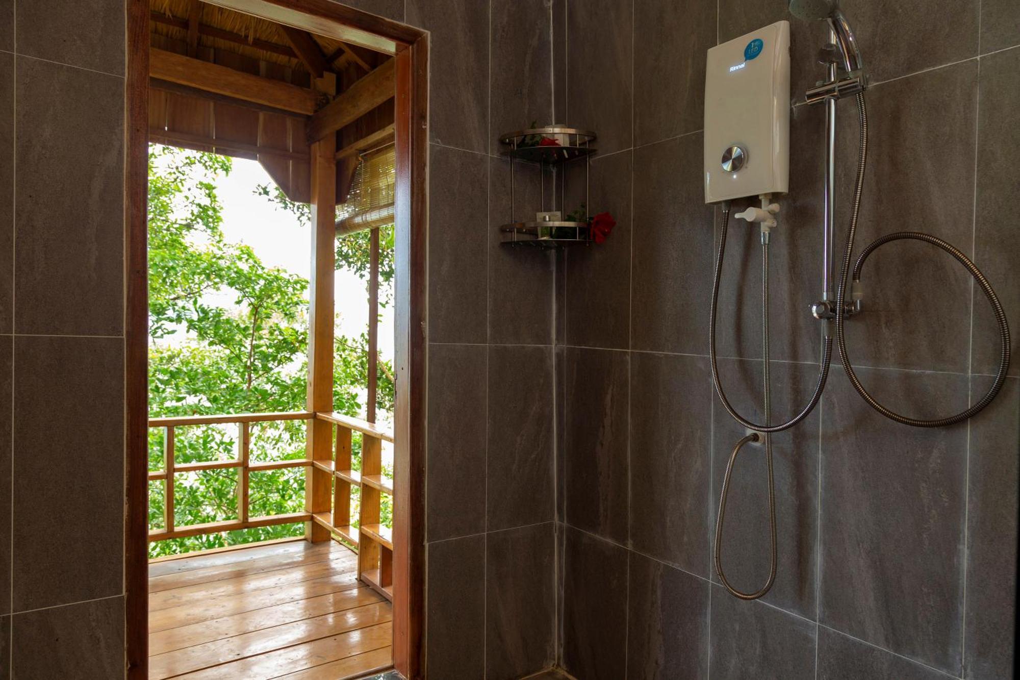 Hotel Pearl & Koh Rong Sanloem